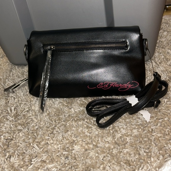 NWT Ed Hardy Black and Pink Clutch - Picture 2 of 5